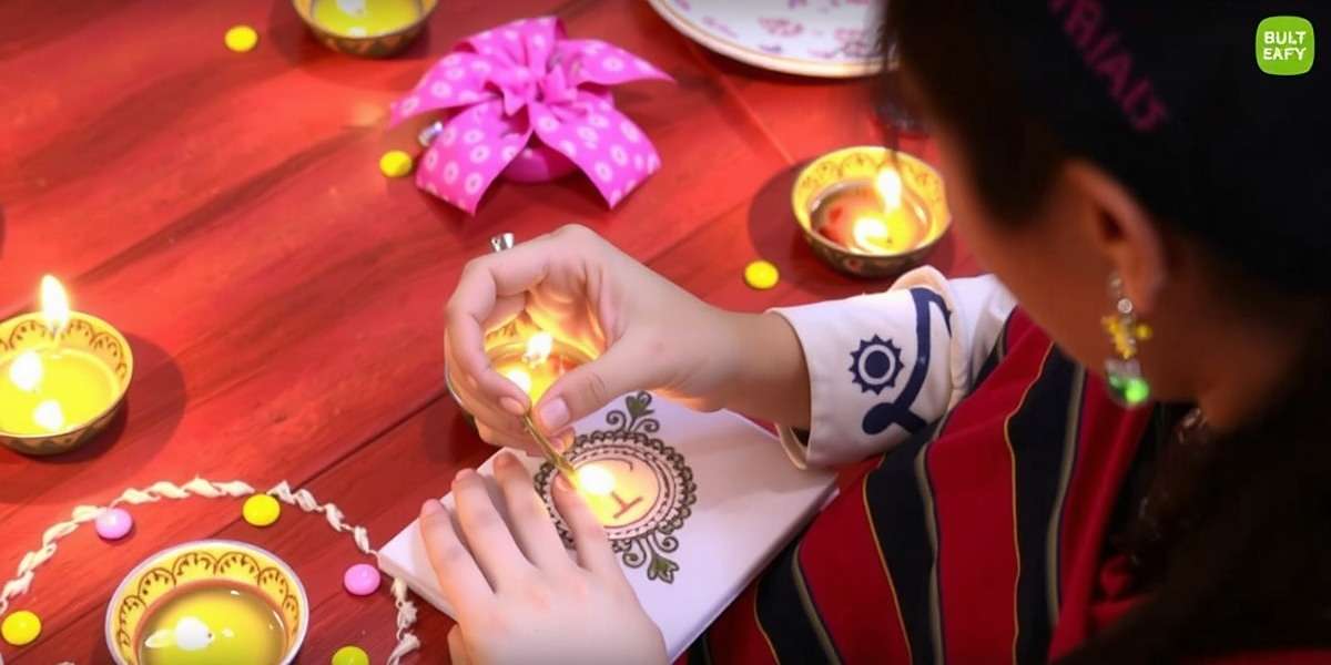 Diwali Event in Henna Handi Hurry Henna Handi Hurry Diwali celebration showing a player creating rangoli-inspired henna designs with festival decorations in the background